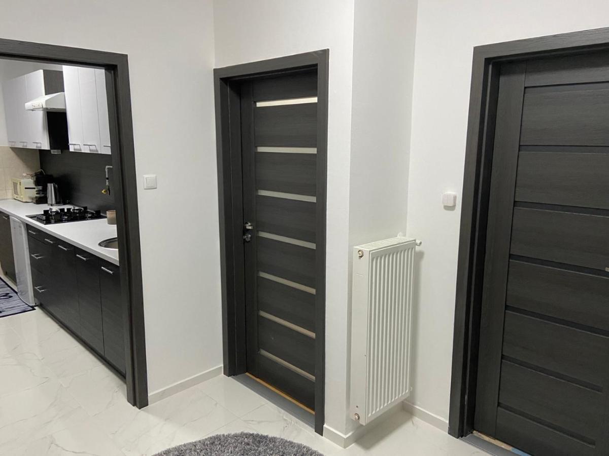 Melinda Apartman Kisvárda Buitenkant foto