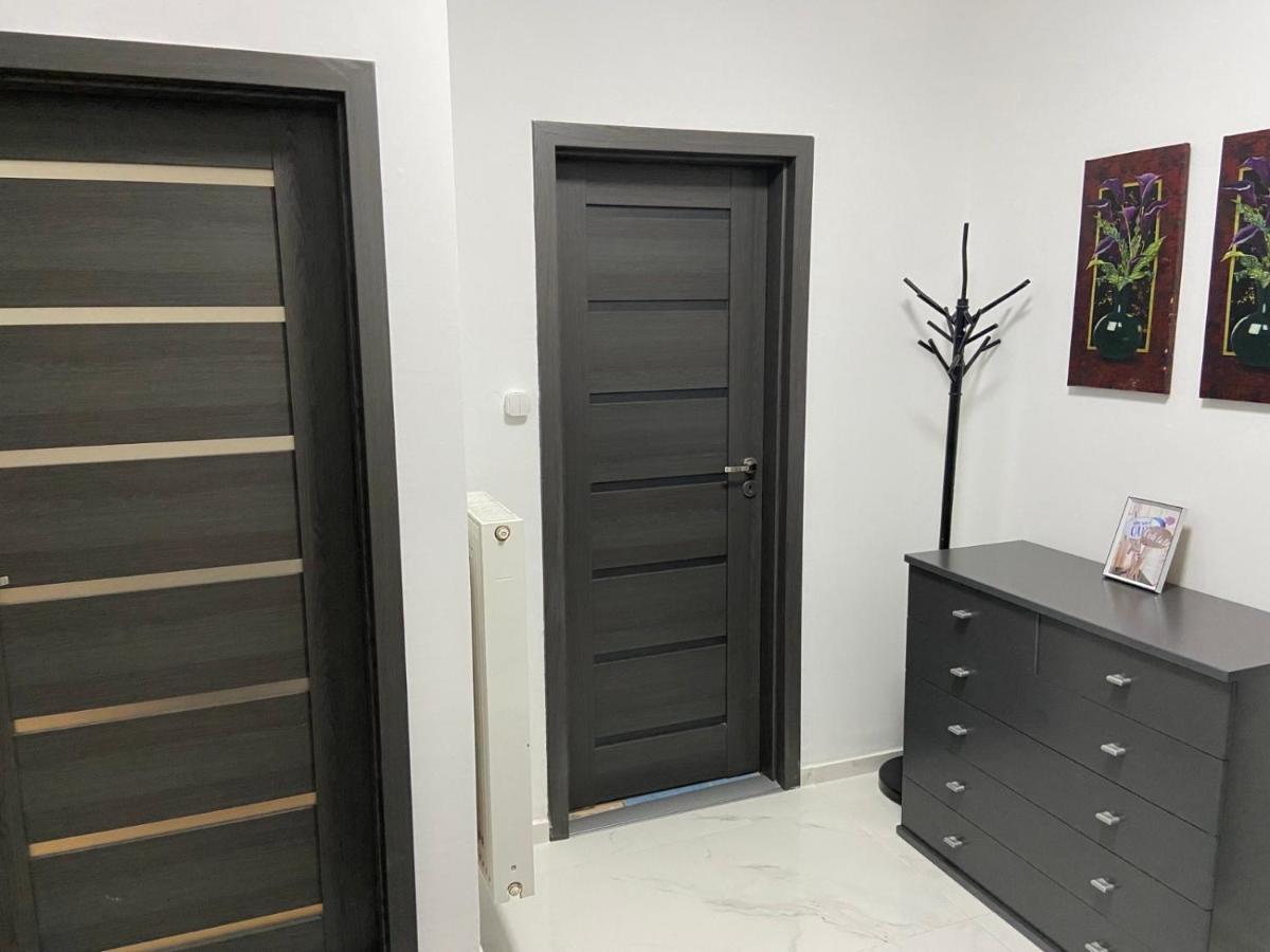 Melinda Apartman Kisvárda Buitenkant foto